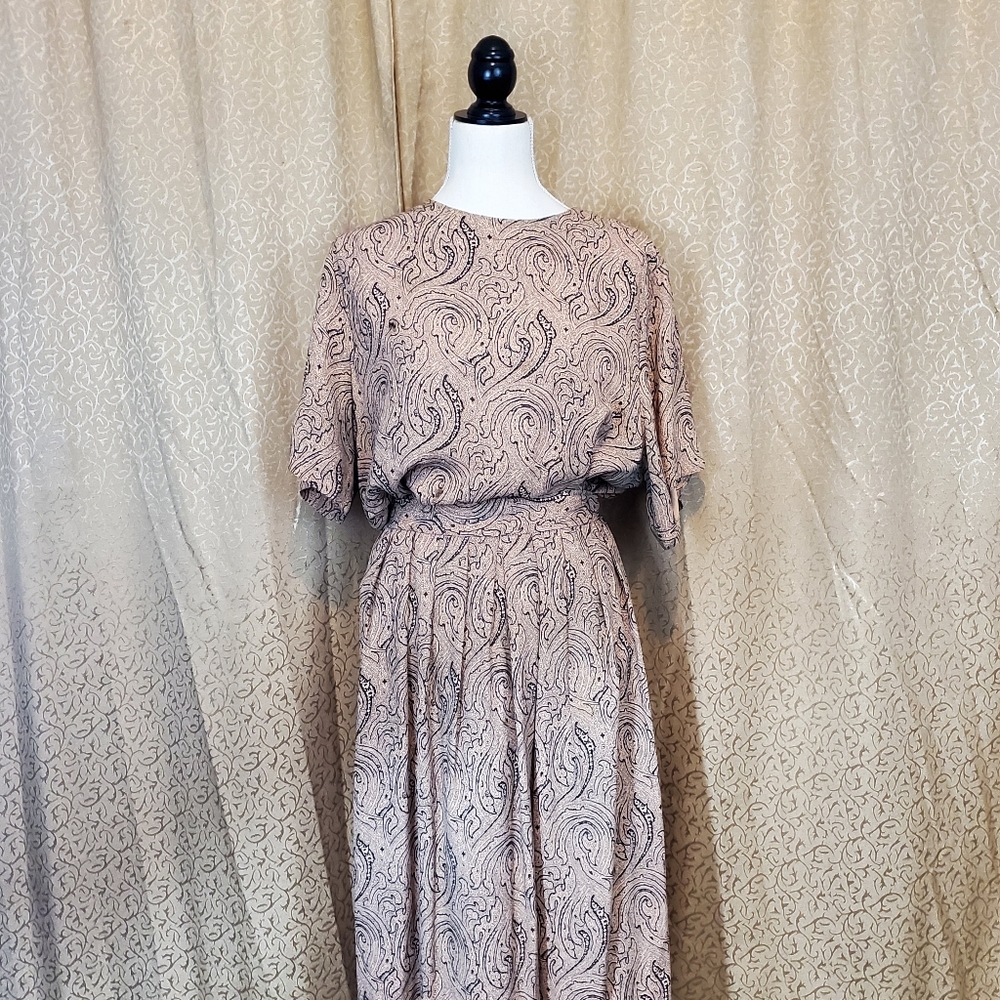 VINTAGE 2 PC SKIRT SET MADE BY GP SIZE 18